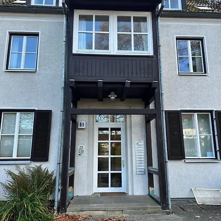 Walnuss Apartment- Wachmaschine- Parkplatz- Balkon Appartement Wolfsbourg